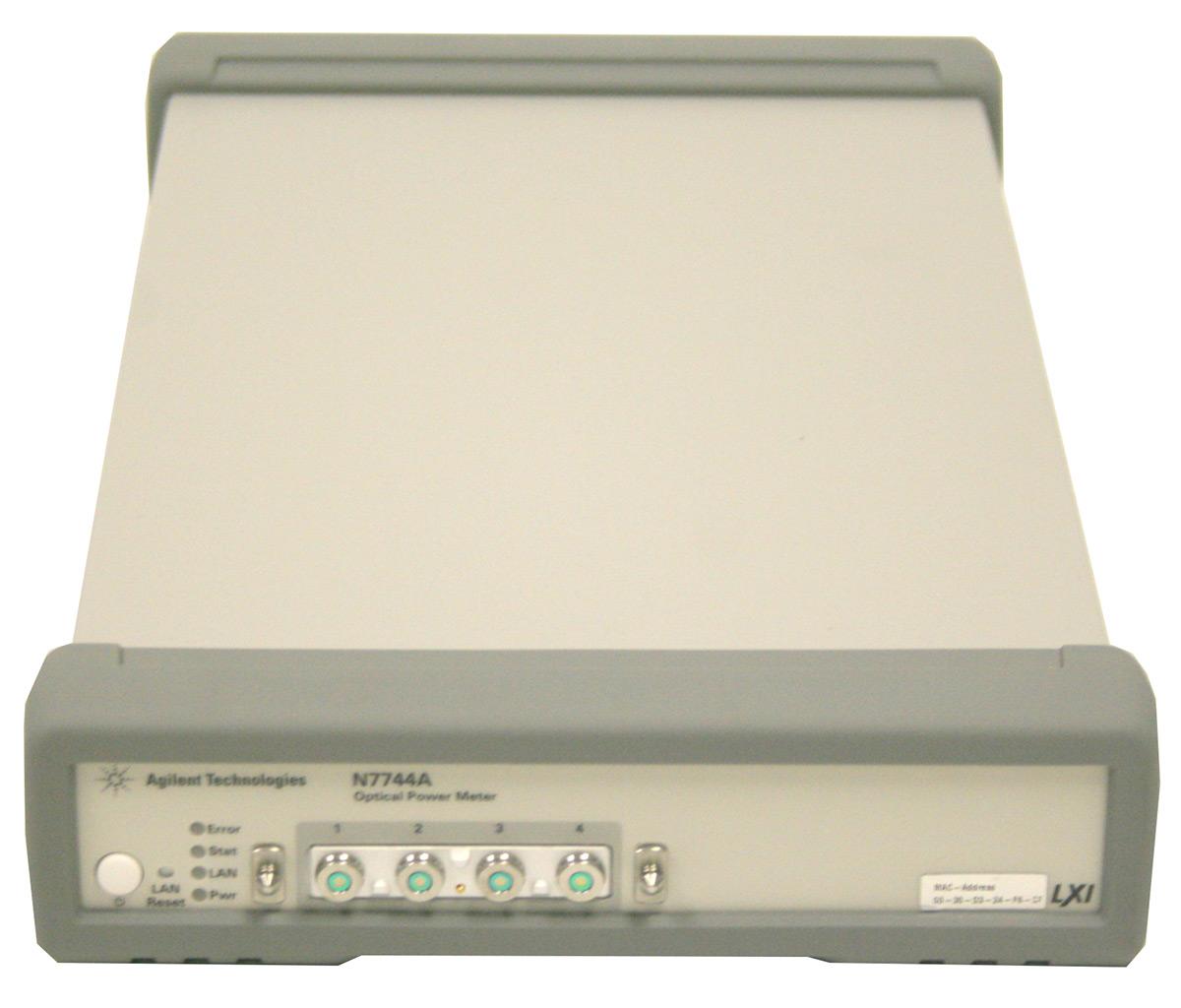 Keysight Technologies N7744A Optical Multiport Power Meter