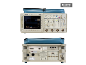 Tektronix TDS784D
