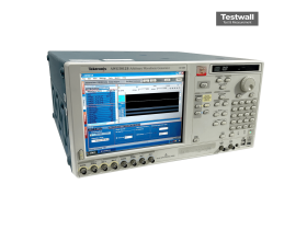 Tektronix AWG5012B