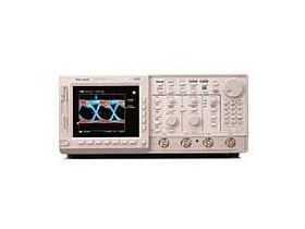 Tektronix TDS724A