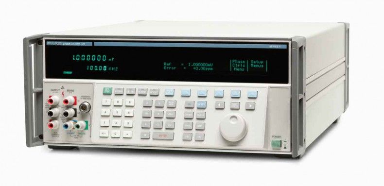 Fluke 5720A Calibrator