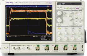 Tektronix DPO7104