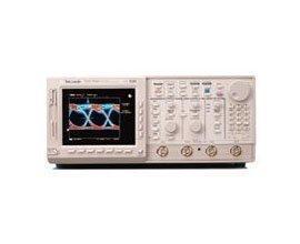 Tektronix TDS784D