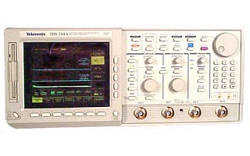 Tektronix TDS754A
